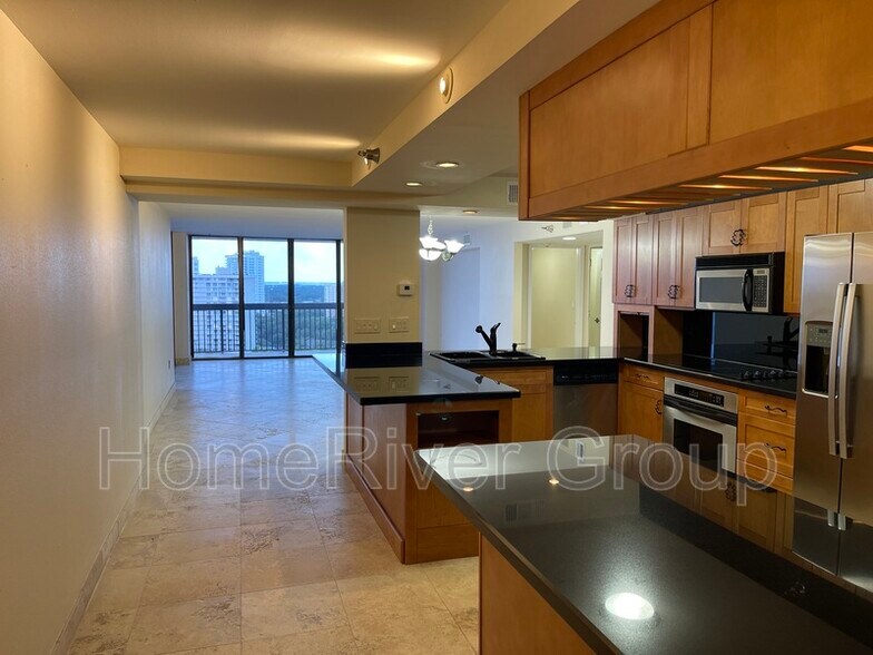 Building Photo - 2413 Bayshore Blvd
