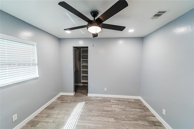 Building Photo - 8107 NW 74th Ave