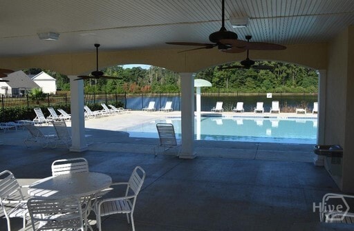 Building Photo - 109 Savannah Ln