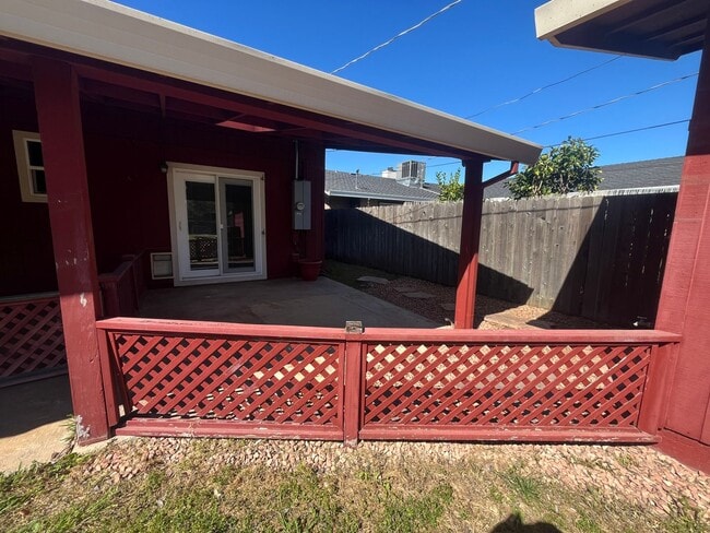 Building Photo - Spacious 4bed 2bath home in Elverta!