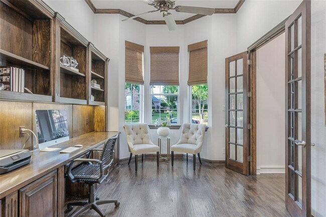 Building Photo - 5327 Elm Spring Ln