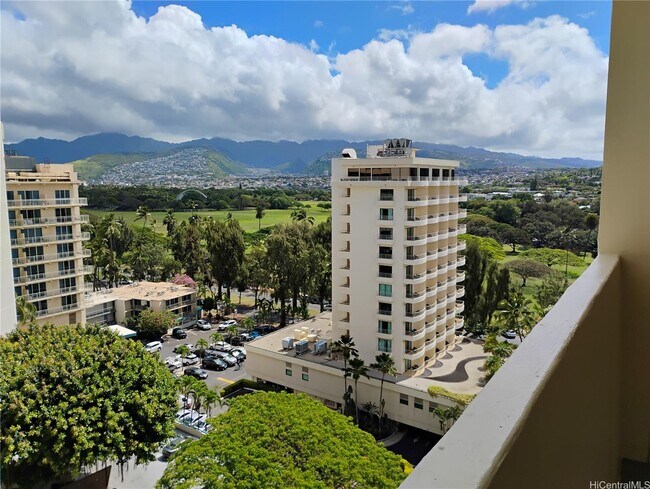Building Photo - 2895 Kalakaua Ave