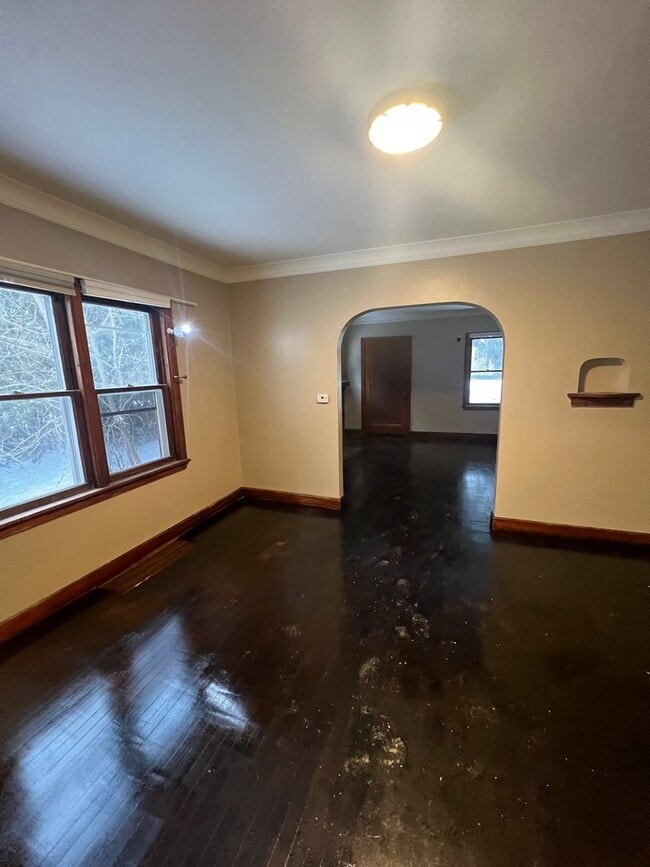 Building Photo - Click the “Apply Now” button or email wapmrentals@gmail.com for a prompt response.