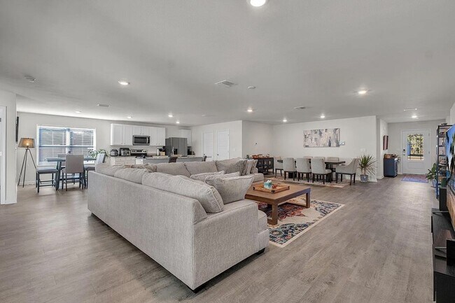 Building Photo - * Stunning 5-Bedroom Home in Spears Crossing – Move-In Ready! *