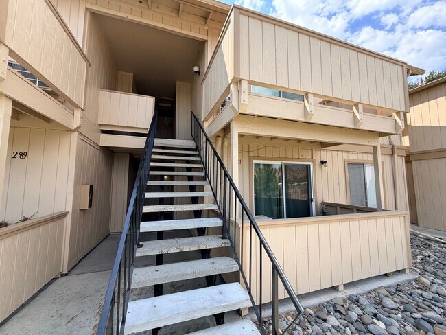 Building Photo - 3951 Clear Acre Ln