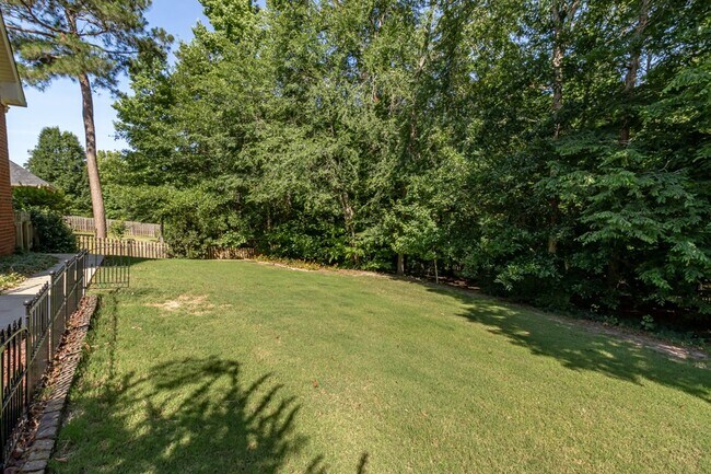 Building Photo - Private, 5 bedroom, 3.5 bath, Evans home-overlooking the woods!