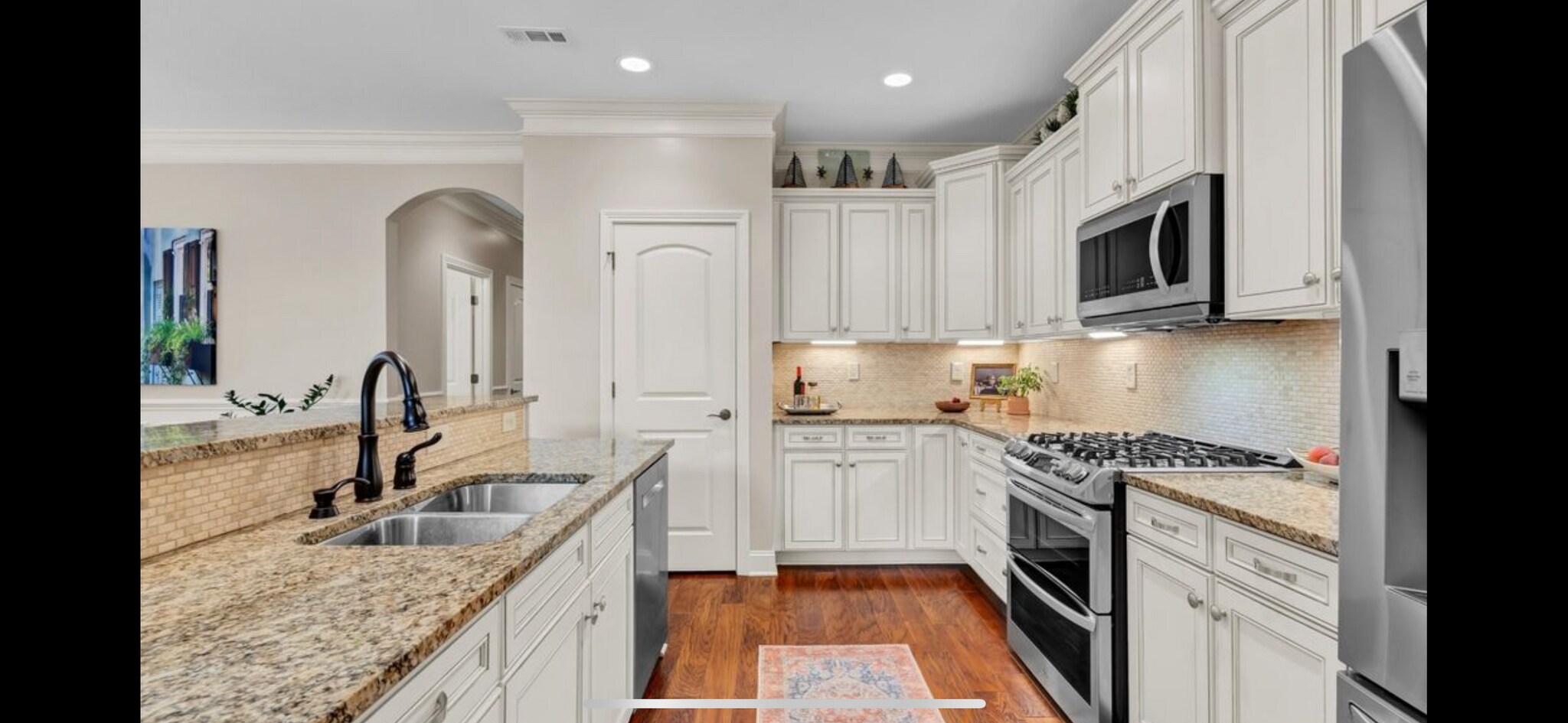 Building Photo - 437 Chapel Grove Ln