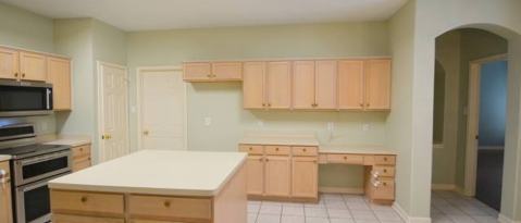 Building Photo - 119 BAYTHORNE-