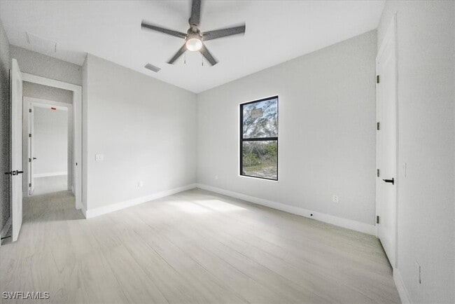 Building Photo - 1123 NW 40th Pl