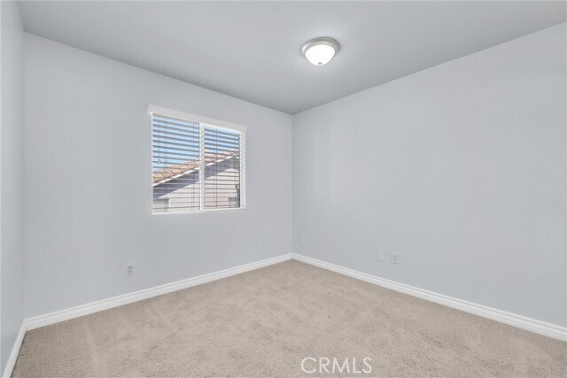 Building Photo - 962 Redtail Dr