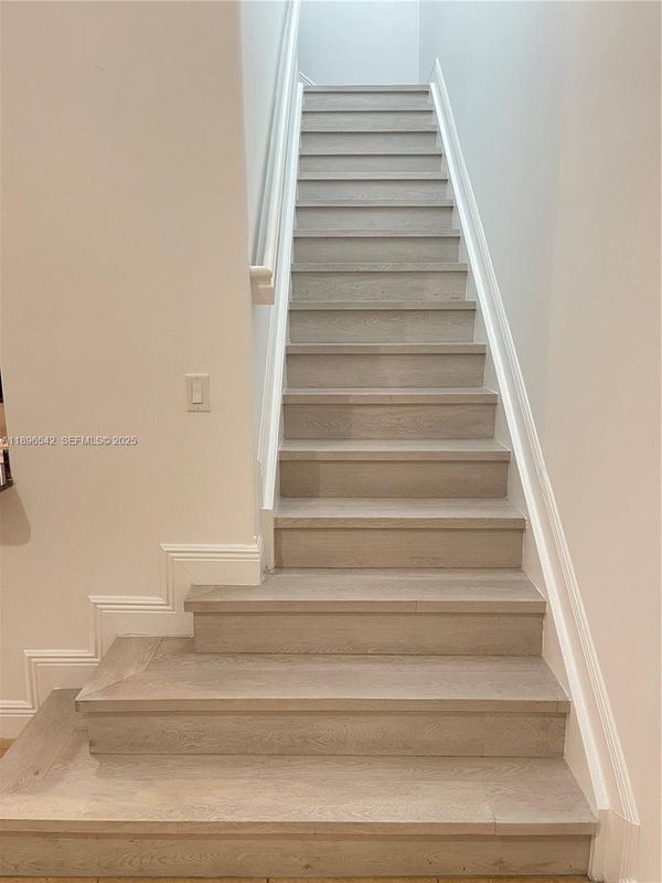 Building Photo - 8290 NW 39th Ct