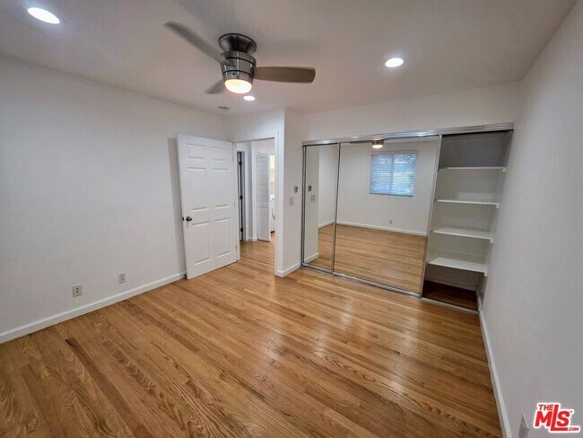 Building Photo - 1029 Pleasant View Ave