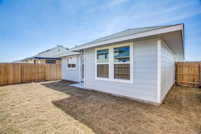 Building Photo - 178 Living Reef Dr
