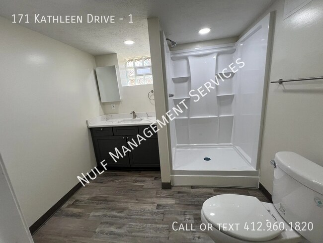 Building Photo - 171 Kathleen Dr