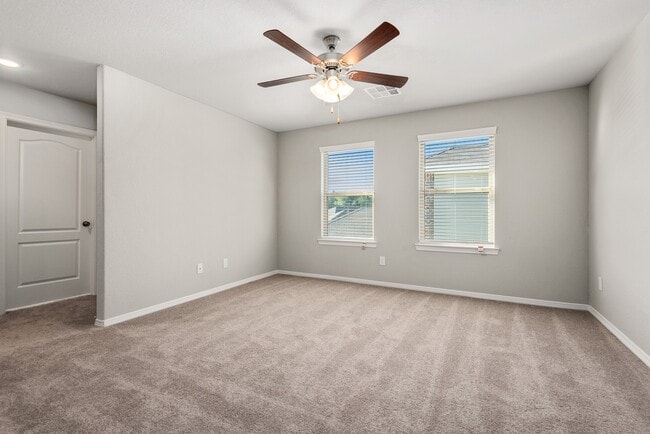 Building Photo - 25834 Northpark Pine Dr
