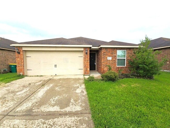 Primary Photo - 1615 Pink Stone Dr