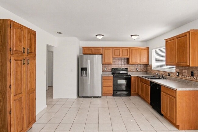 Building Photo - 1230 Port Malabar Blvd NE