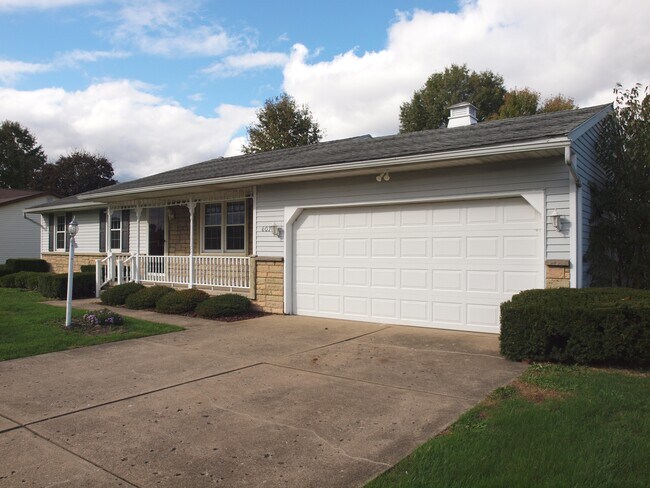 Building Photo - 607 Cheyenne Cir