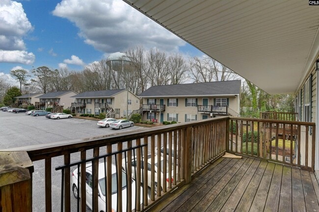 Building Photo - 122 Hazelwood Ct
