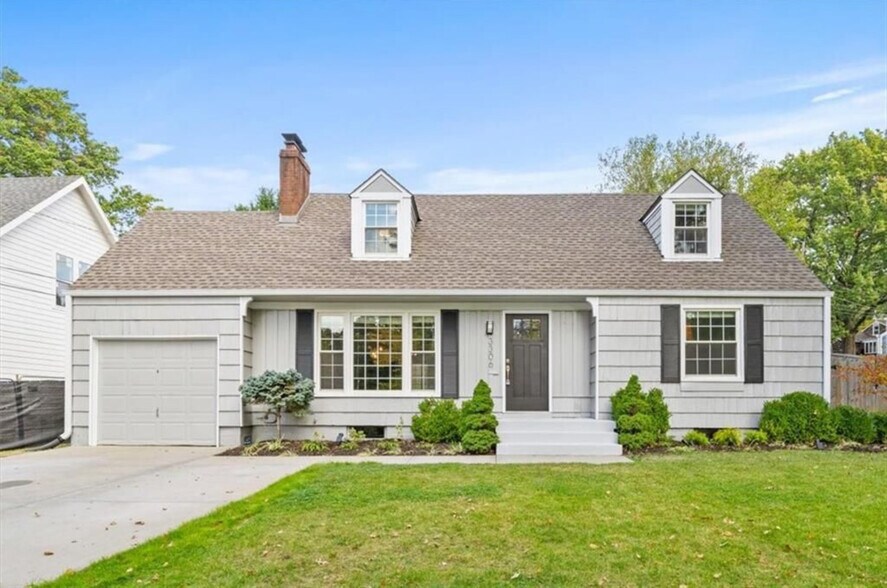 Primary Photo - 3306 W 71st Ter