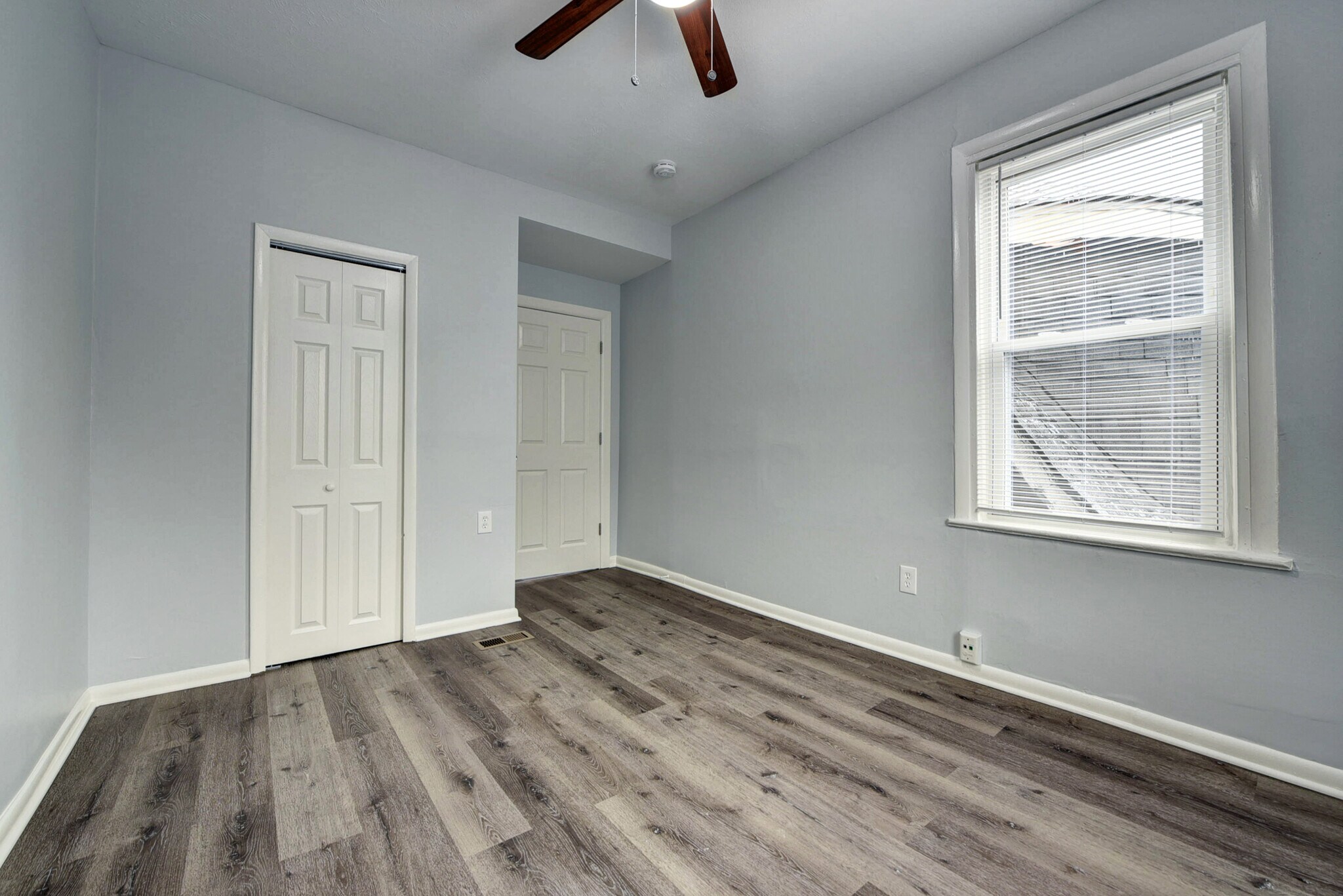 Building Photo - 2050 Robin St