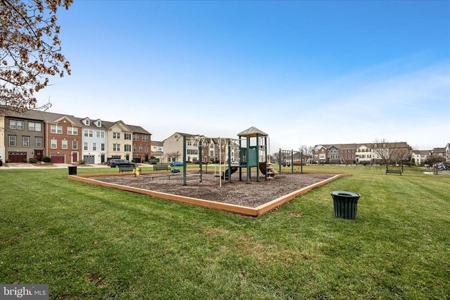 Building Photo - 507 Flameflower Terrace SE