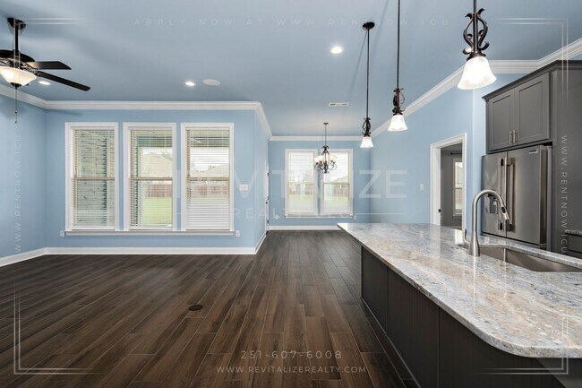 Building Photo - HALF-DEPOSIT SPECIAL! Stunning Luxury Home in Silverhill with Huge Diamond Shaped Backyard!