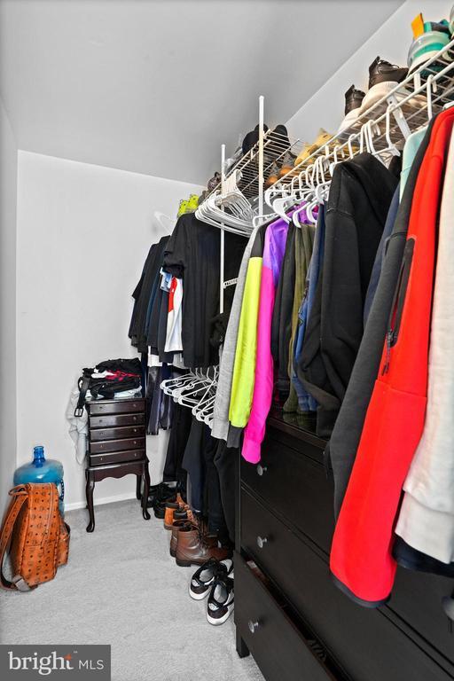 Building Photo - 2712 Advent Ct S