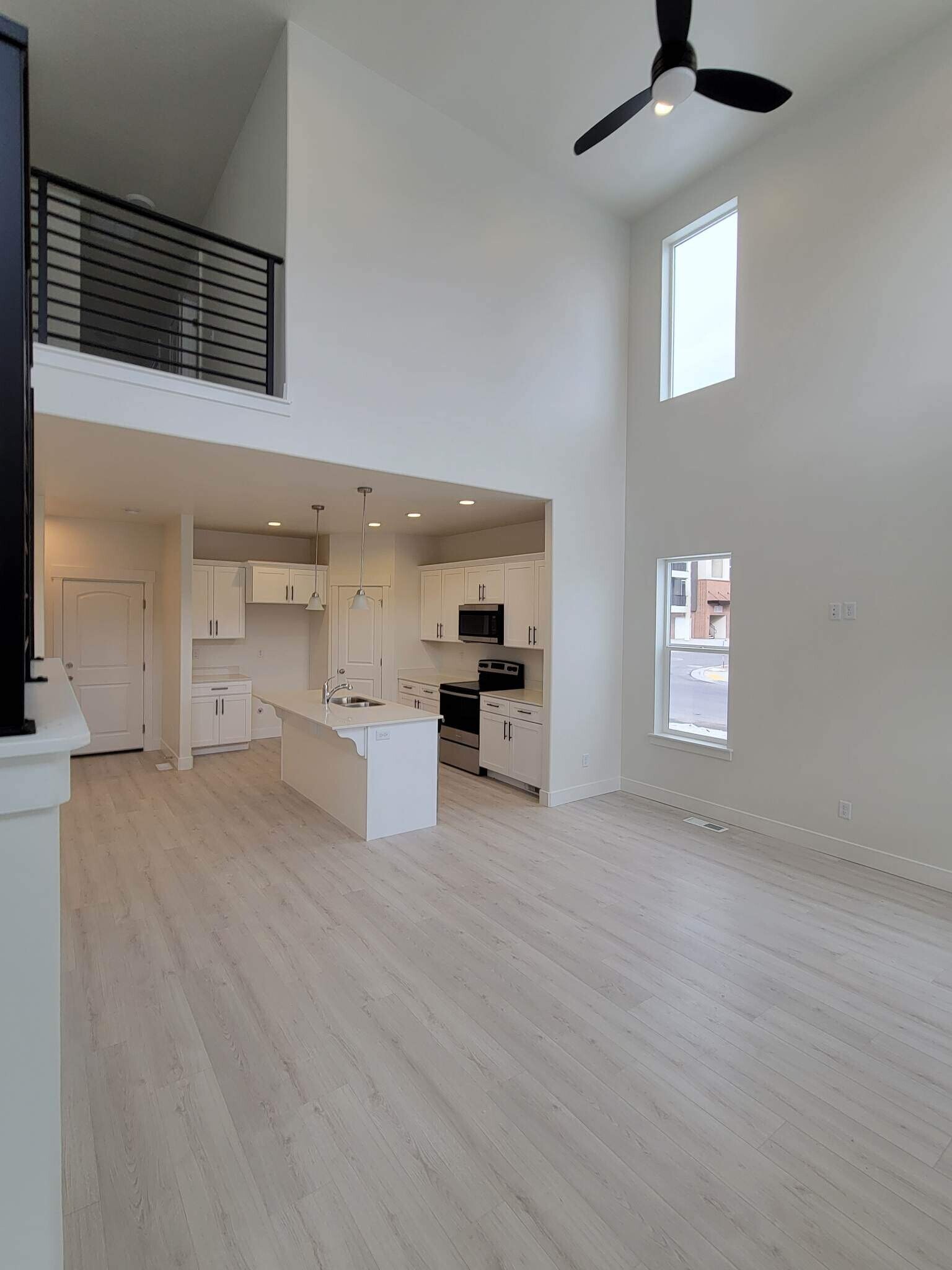 Building Photo - 3901 W 1850 N