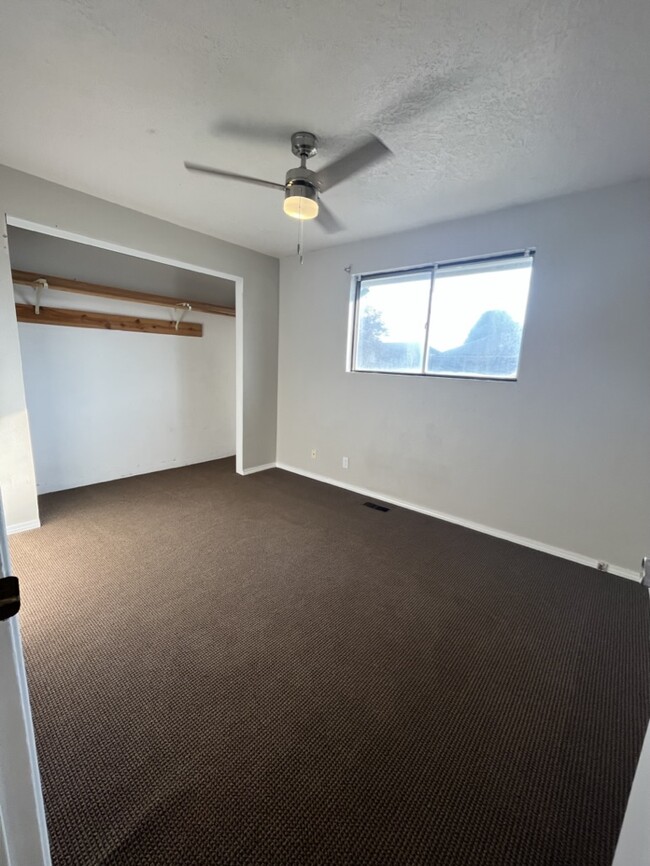Building Photo - 507 Tindall Ave