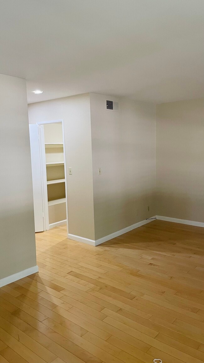 Master Bedroom - 1882 Pandora Ave