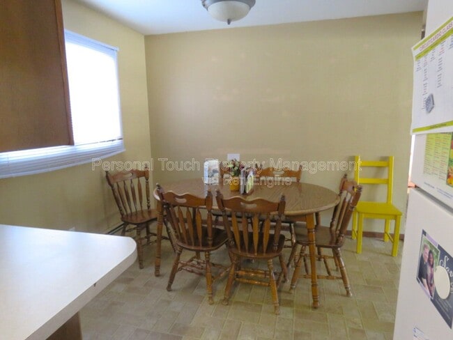 Building Photo - 1416 13th St S