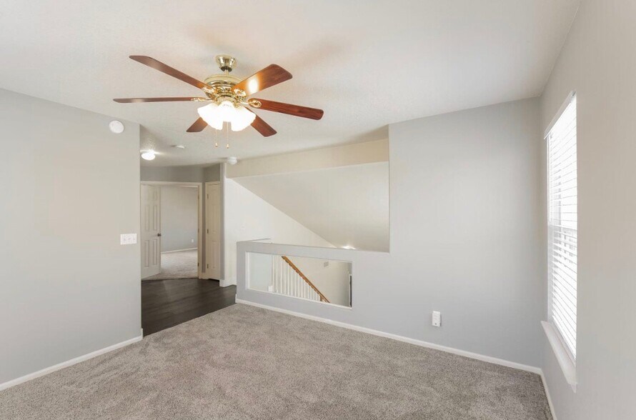 Building Photo - 4830 Flanders Way