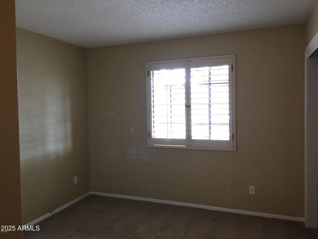 Building Photo - 6420 E Sandra Terrace