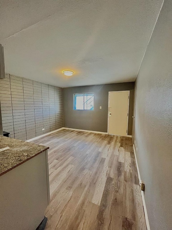 Building Photo - 111 S Summit St