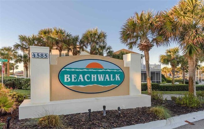 Building Photo - 208 Somerset Ct