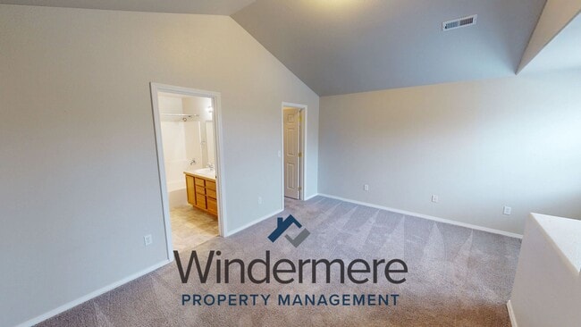 Building Photo - 1243 SE Newgate Dr