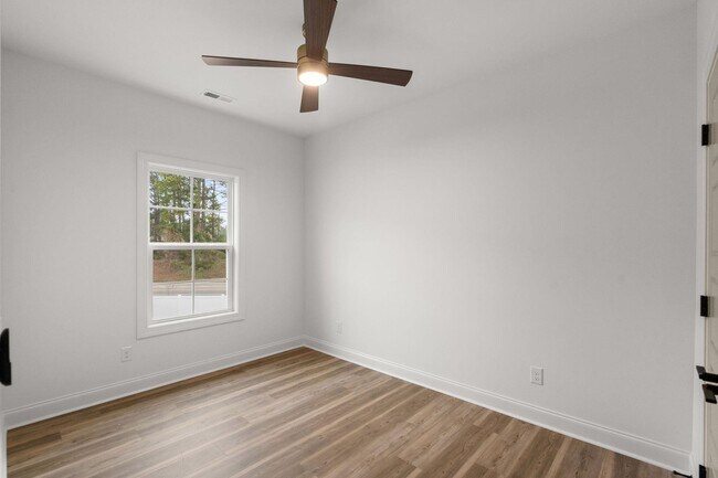 Building Photo - 113 ARBOR RIDGE CIR