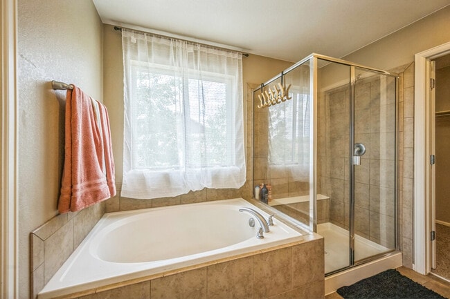 Building Photo - 5153 Chicory Cir