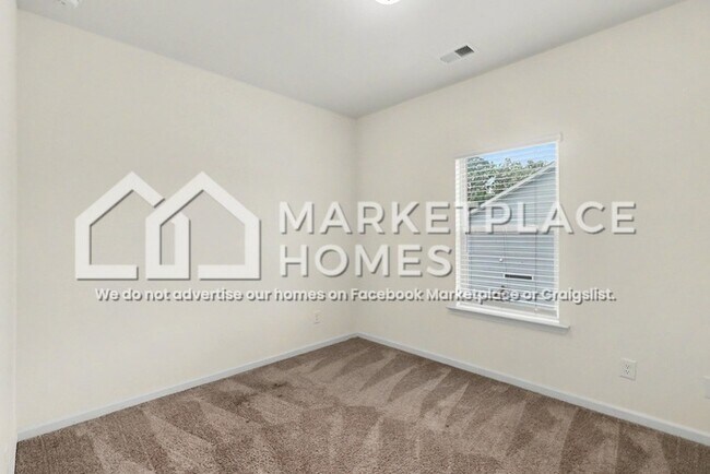 Building Photo - 105 Weston Way NW