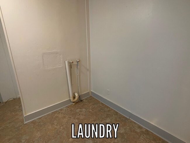 Building Photo - 602-3 Bryan-