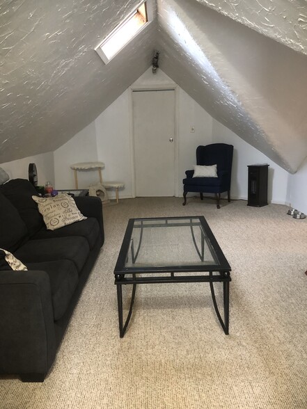 Living Room - 829 Milwaukee St