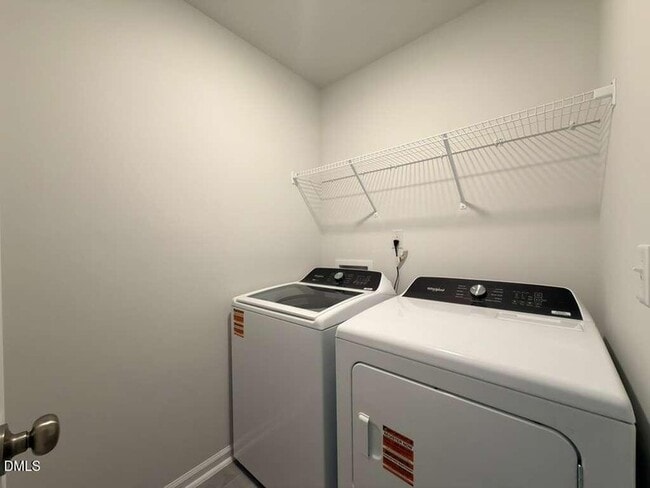 Building Photo - 218 Broomside Ave