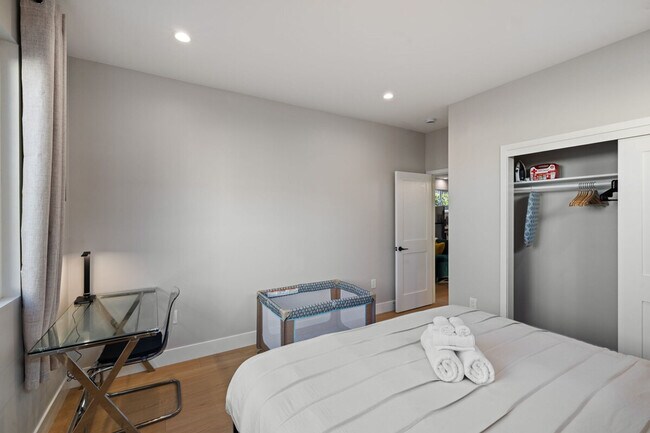 Building Photo - 1817 Andrea Pl