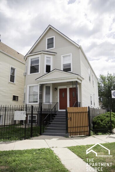 Building Photo - 2937 N Kimball Ave