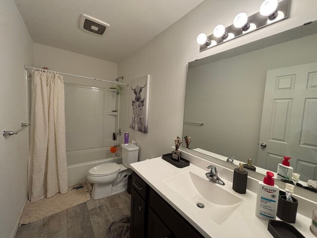 Building Photo - 4-bedroom, 2.5 bathroom, unfurnished New Construction (2022) Home