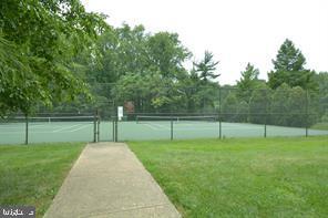 Building Photo - 6621 Wakefield Dr