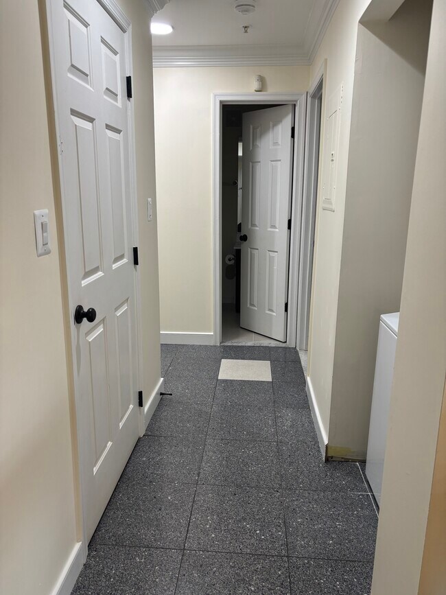 Building Photo - 4150 Crab Apple Ct