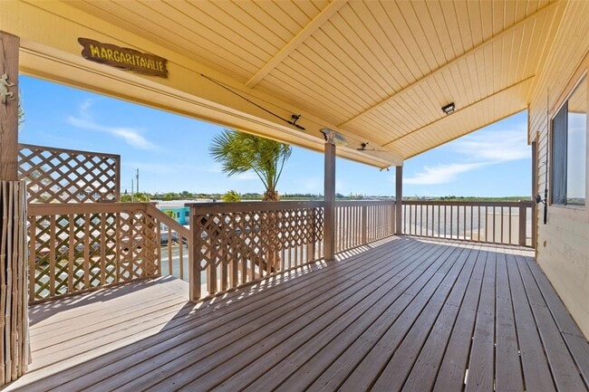 Building Photo - 13514 Garris Dr