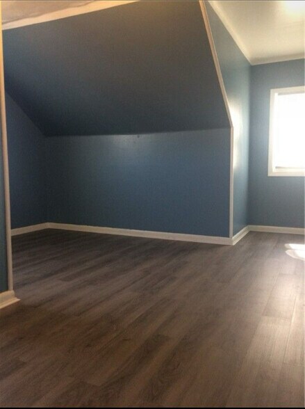 Building Photo - 941 Cypress Aly